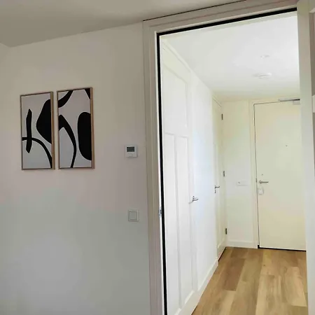 6c New Renovated Apartement Apartmán *