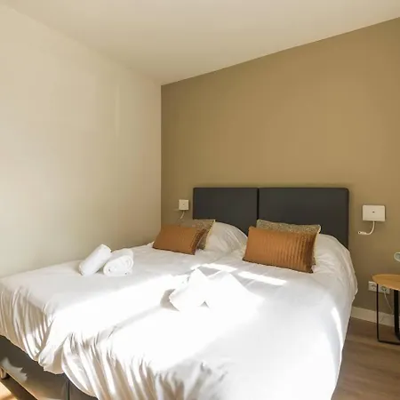 6c New Renovated Apartement *