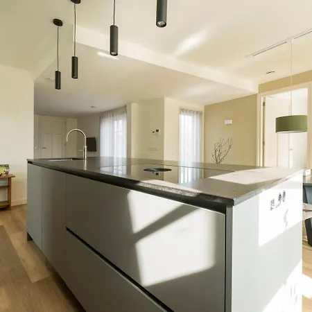 6c New Renovated Apartement